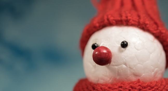 How to Add Falling Snowflakes to Your WordPress Blog